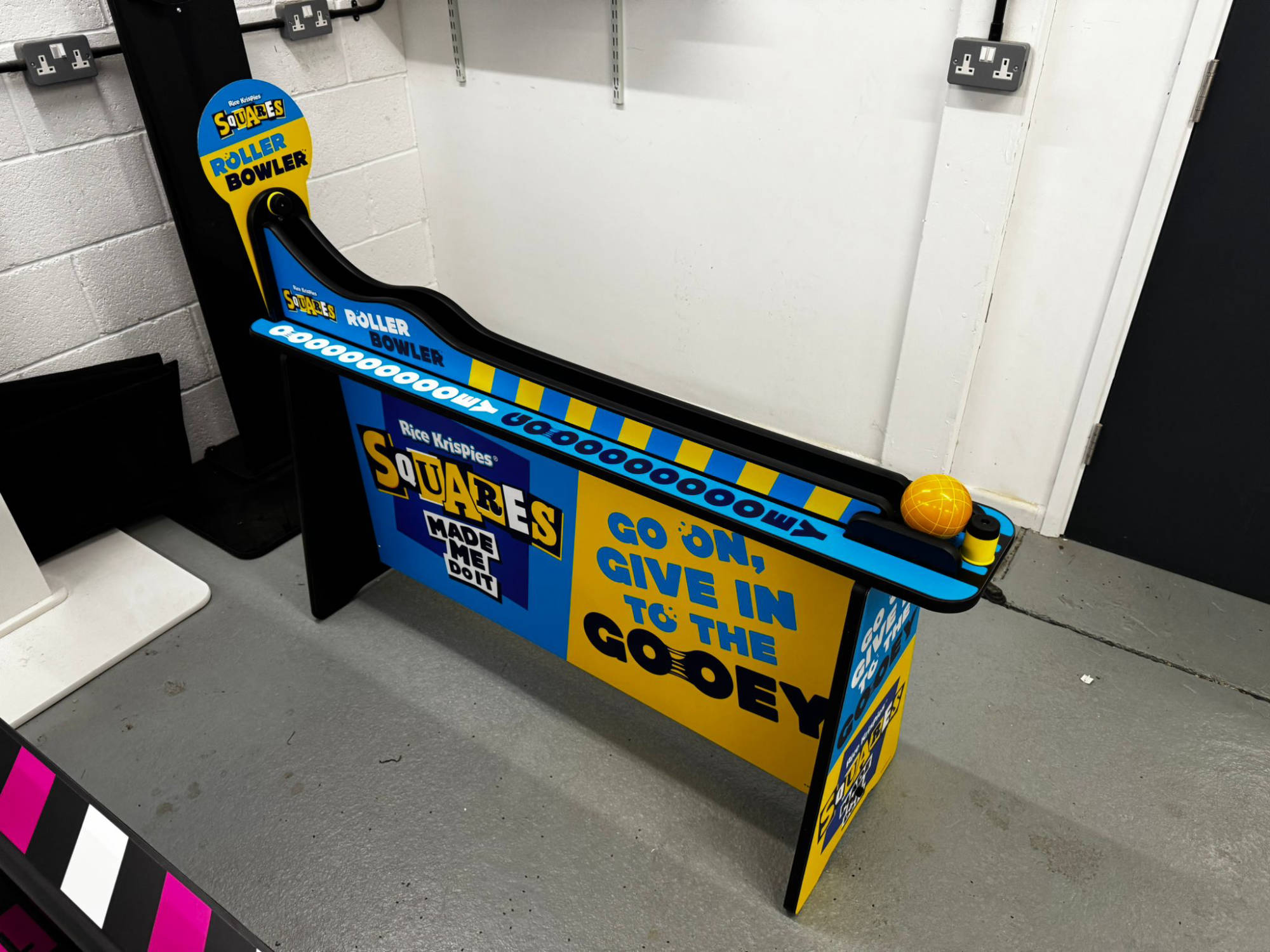 Custom roller bowler for rice crispy squares