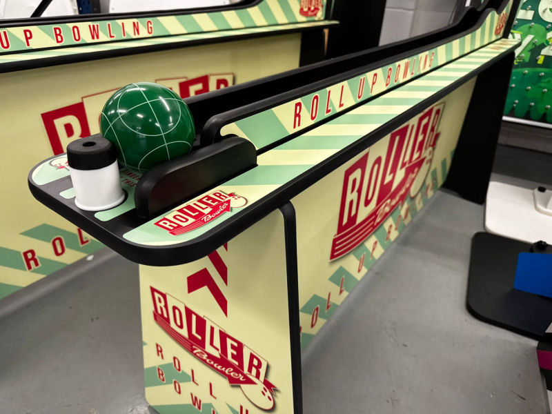 Roller bowler carnival games