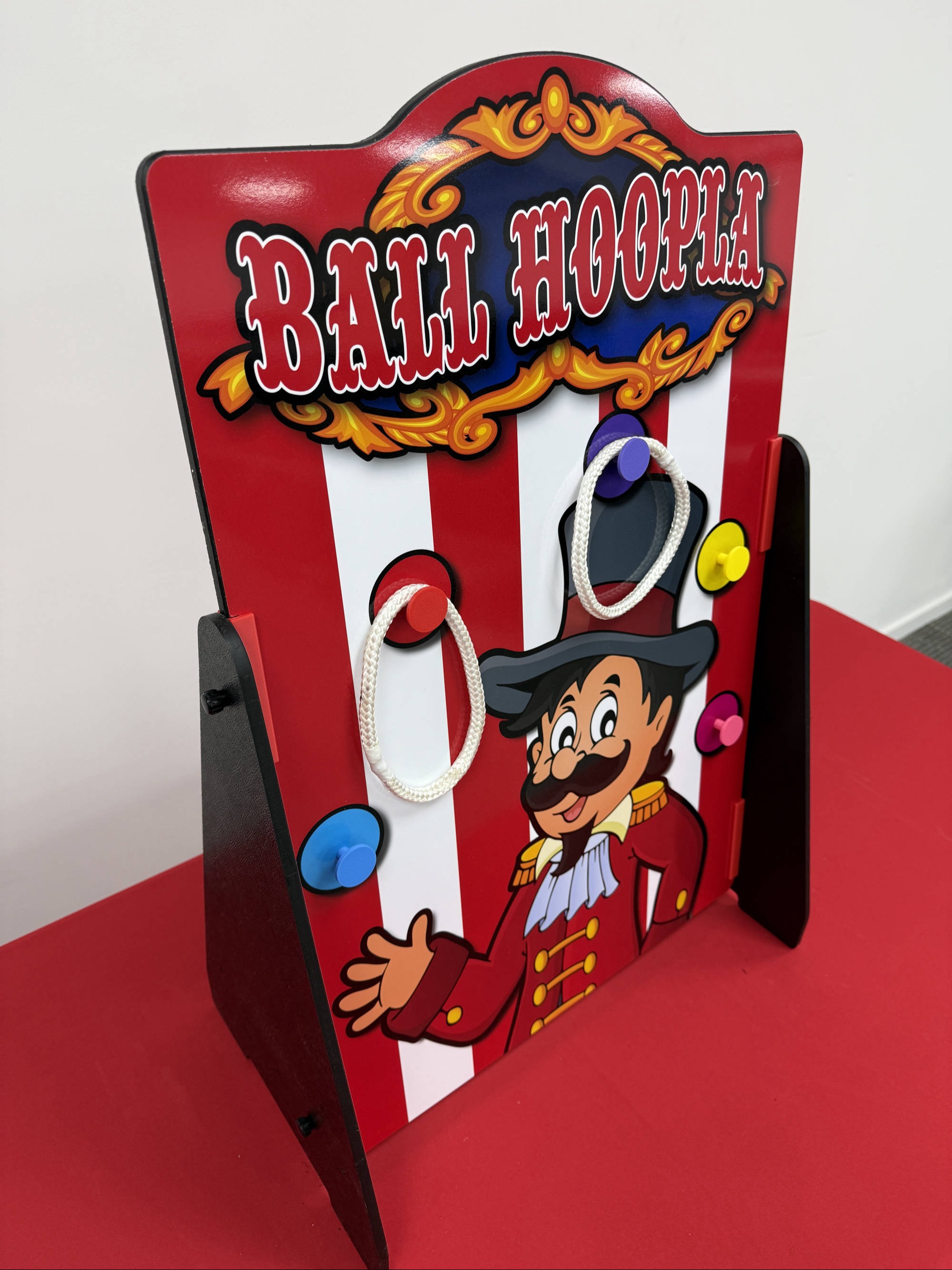 Ball hoopla fairground side stall game