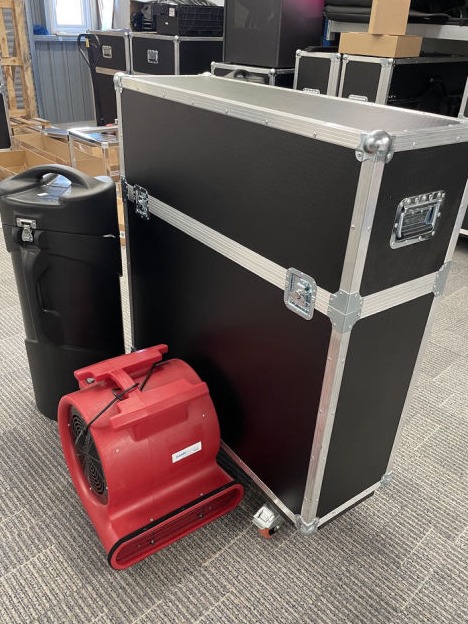 Flight cases for grab a grand a whirlwind ball grabbers