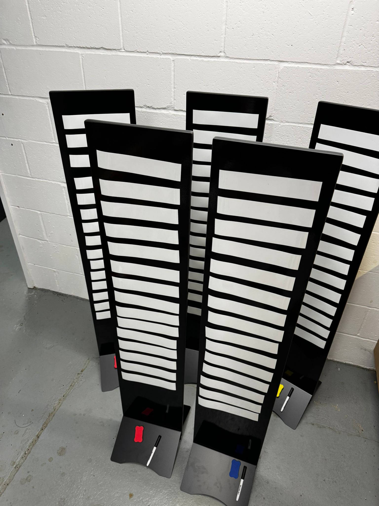 Magnetic score boards for sale in black or white