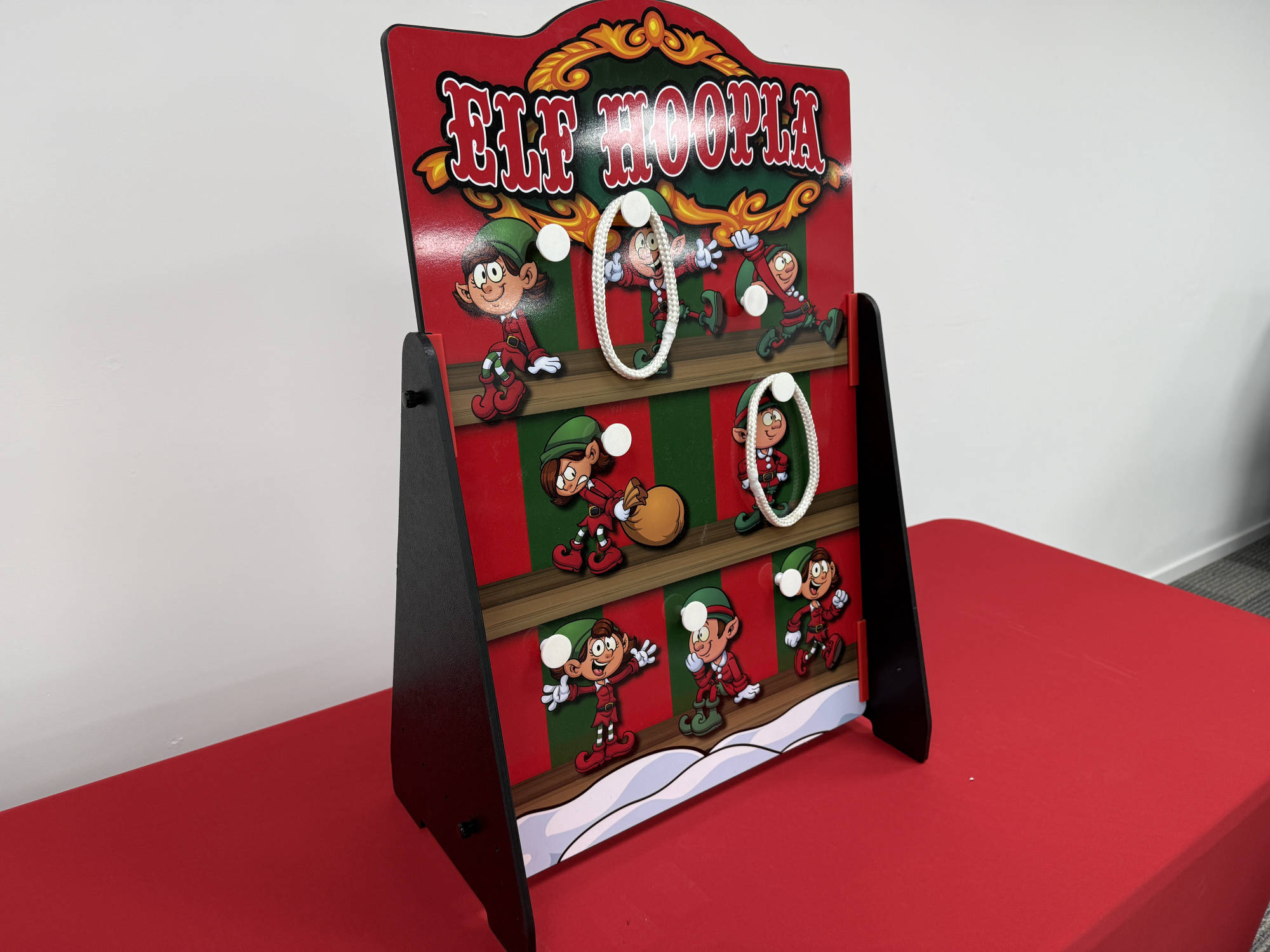 Elf hoopla side stall game
